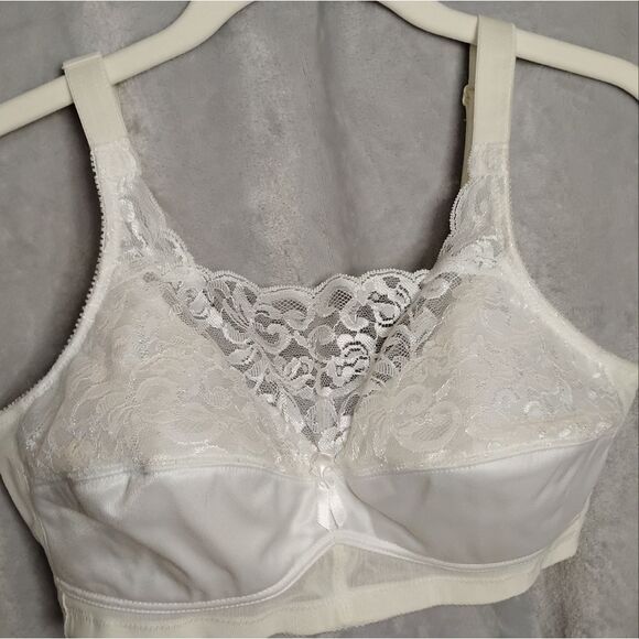 Mastectomy Bra One Of Many - Picture 1 of 3